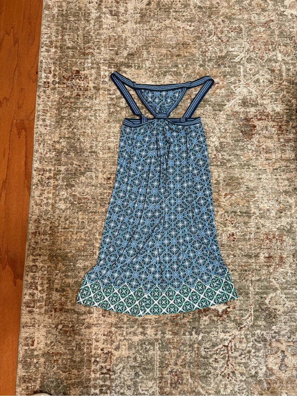 Sleeveless Blue Geometric Print Mini Dress with Tie-Back